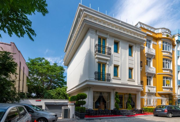 Exterior view of the Hotel Istanbul Suites
